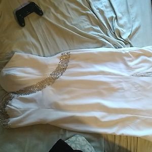 Cassandra Stone, Size 14, White